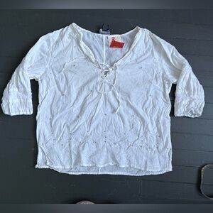 Mona Lisa Woman White Beaded Blouse Size 1X